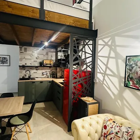 Urban Apartment *
