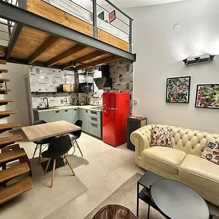 Urban Apartamento *