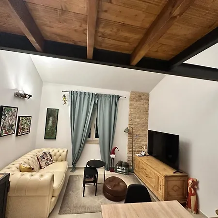 Urban Apartamento Poreč