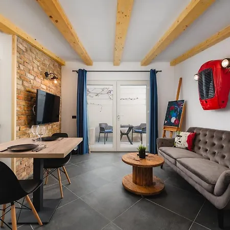 Urban Apartmán